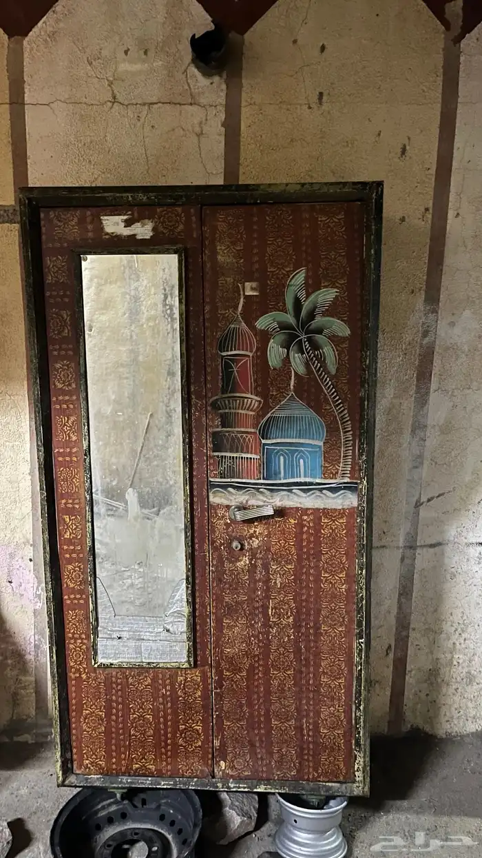 دوالب ملابس تراثي 0