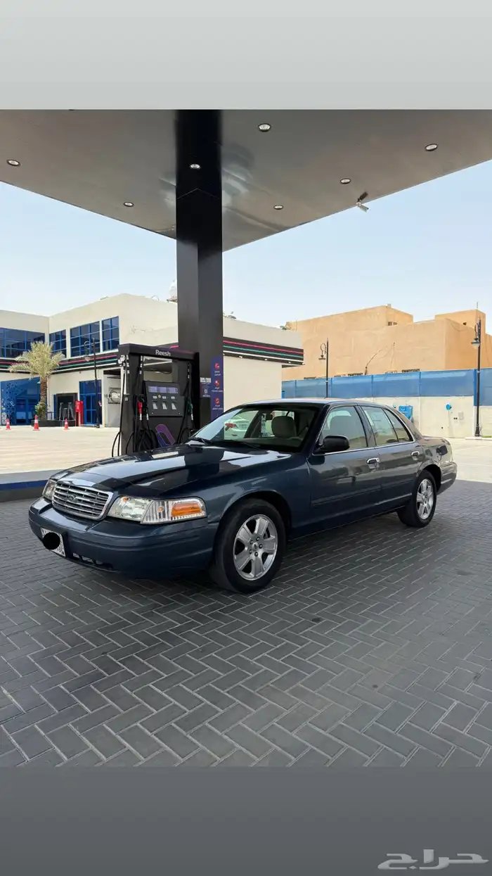 فورد فكتوريا 2011 0