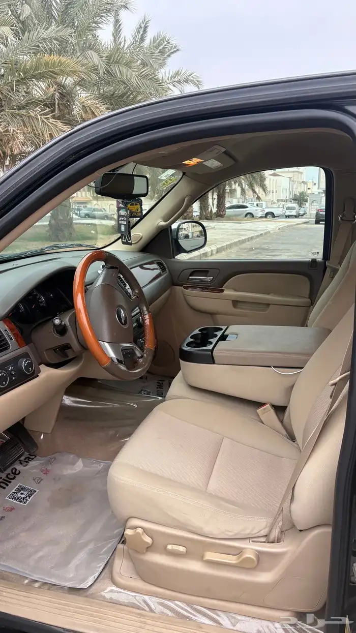 شيفرولية تاهو 2012 LT دبل اسود 7