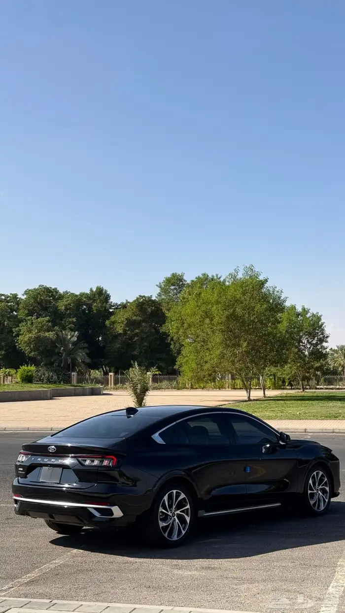 فورد تورس تيتانيوم 2023 3