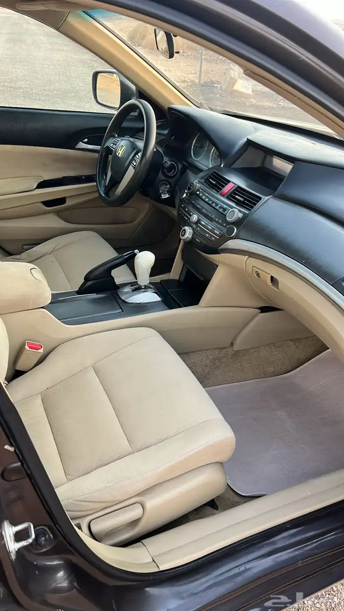 هوندا اكورد 2011 6