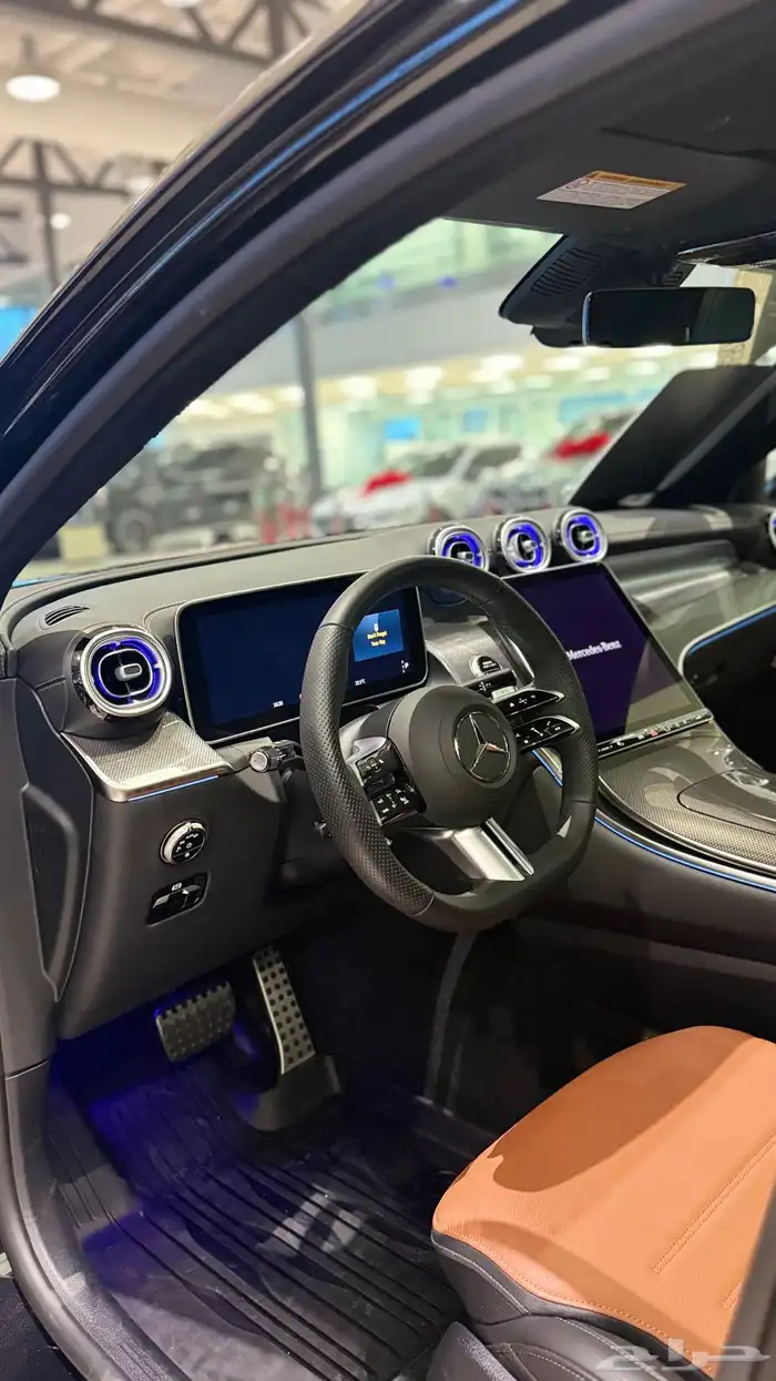 مرسيدس بنز Glc 300 2025 4