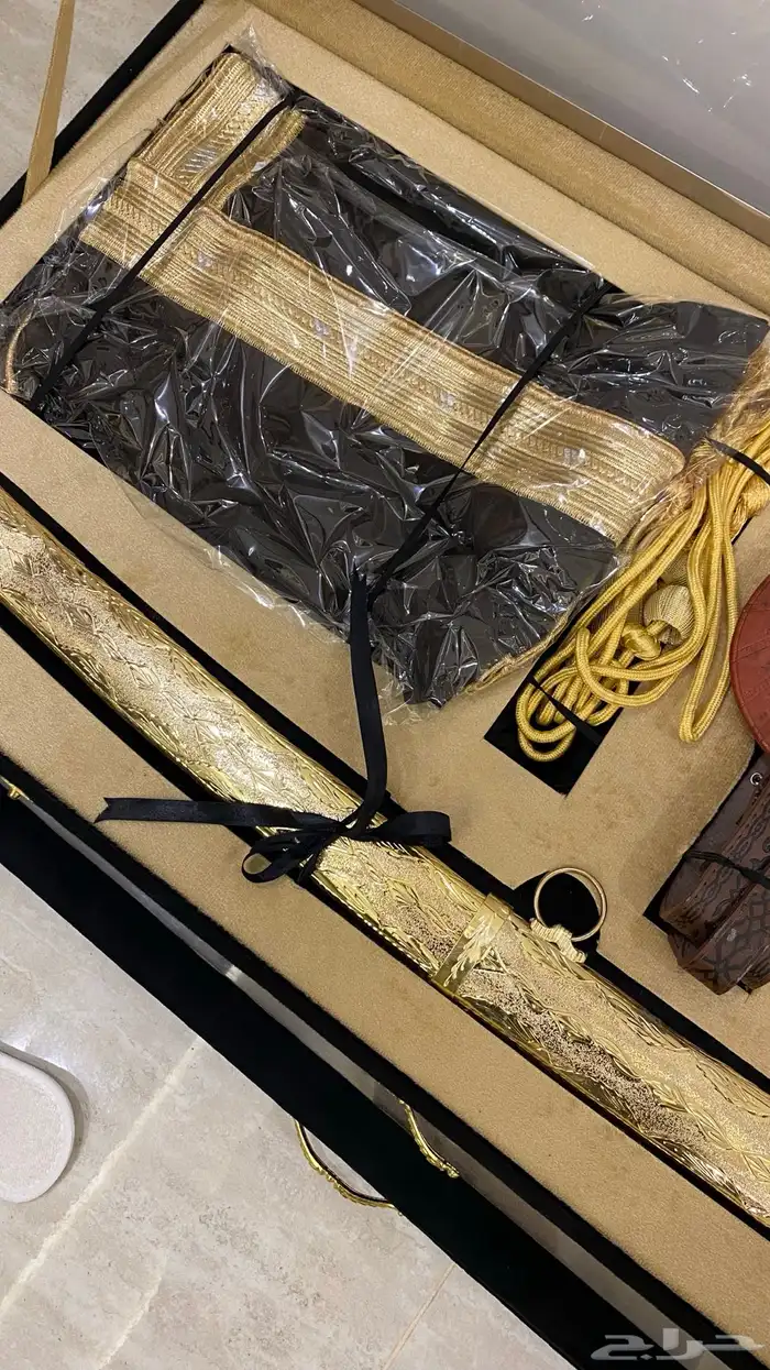 هدايا عرسان بكس محايل عسير 1