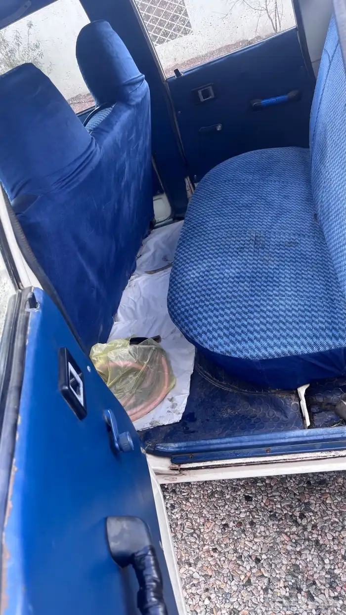 هايلكس 1985 للبيع 9