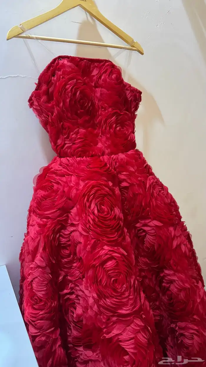 فستان للبيع 0