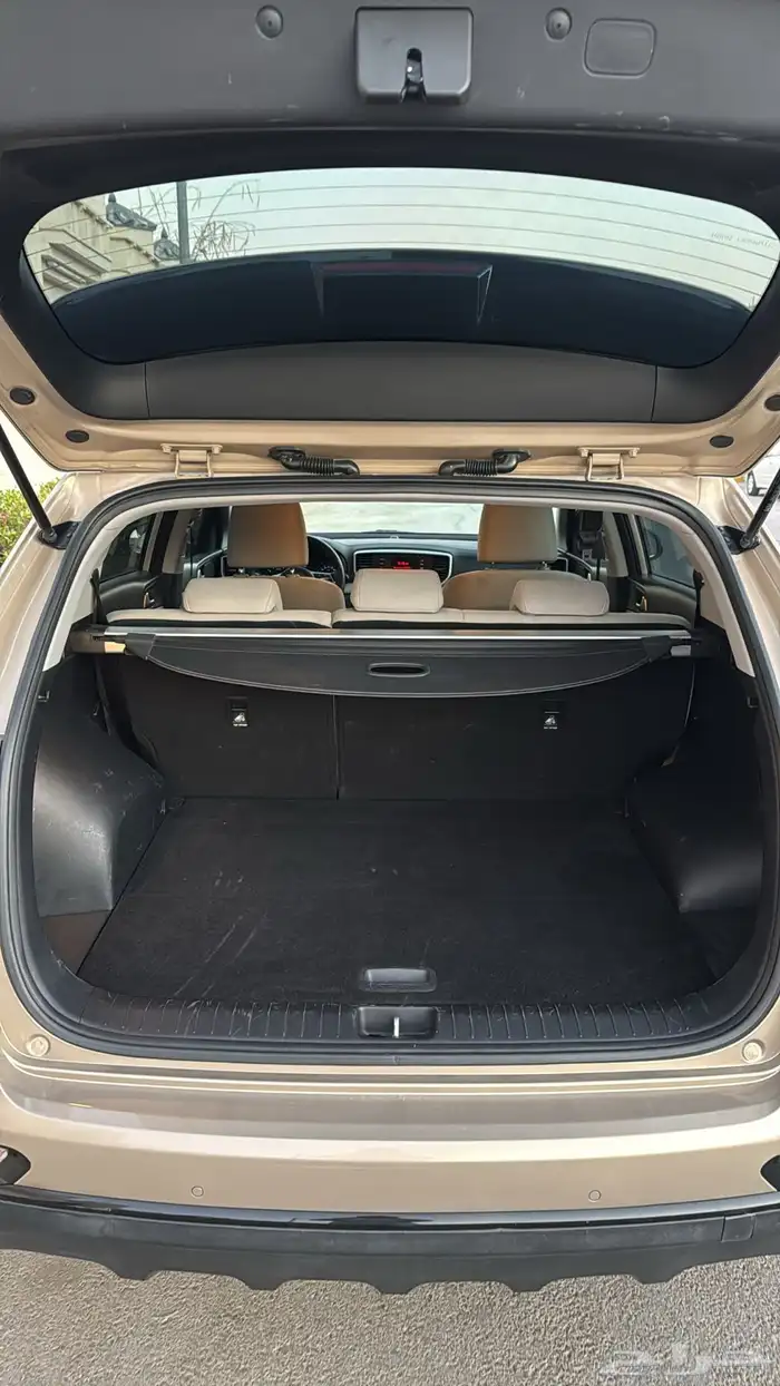 كيا سبور تاج 11