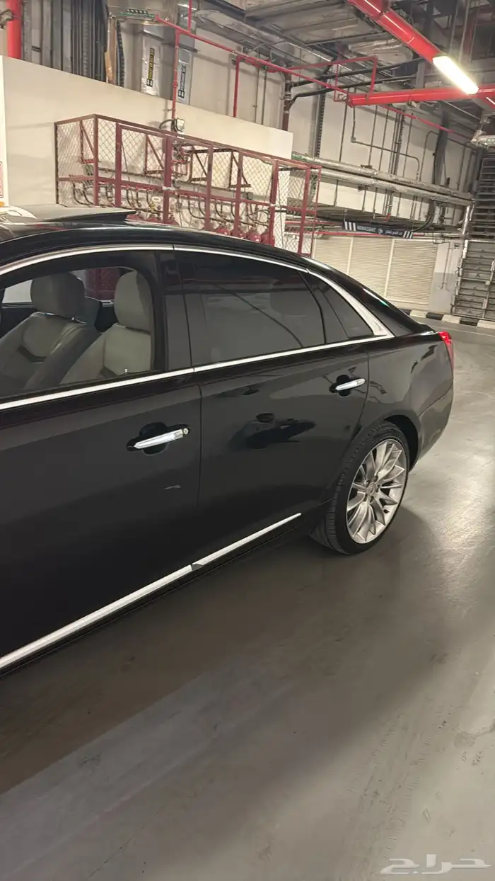 XTS-4 2014 Platinum كاديلاك ( ممشى قليل ) 19
