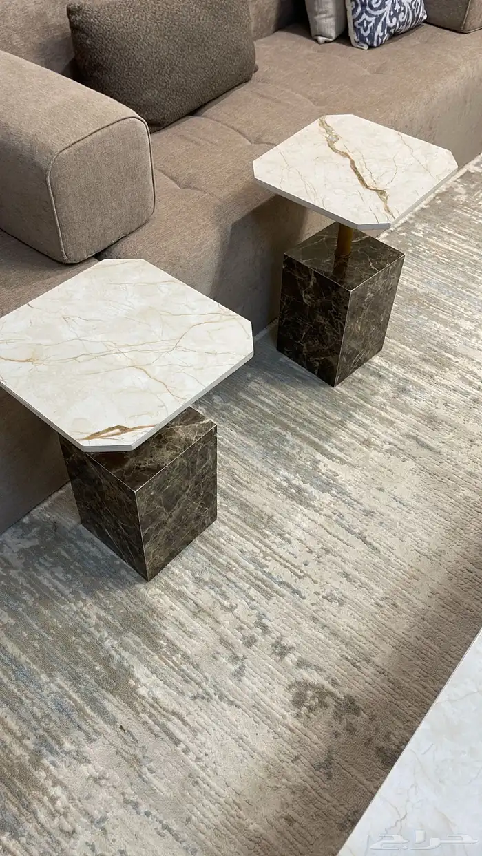 طاولات خدمه 2