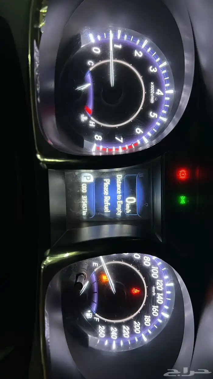 للبيع أفالون موديل 2014 نظيف مالك واحد من الوكاله 10