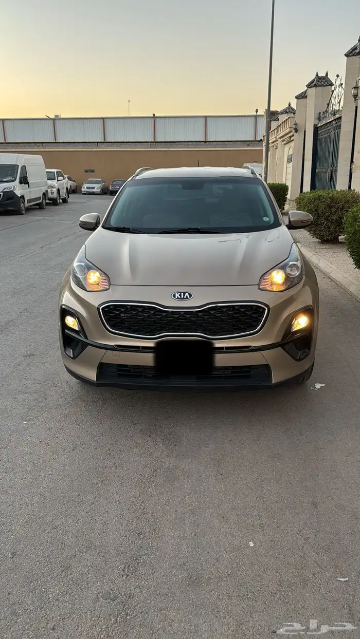 كيا سبور تاج 0