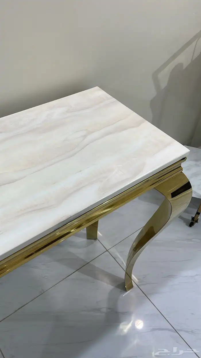 طاوله مدخل 1