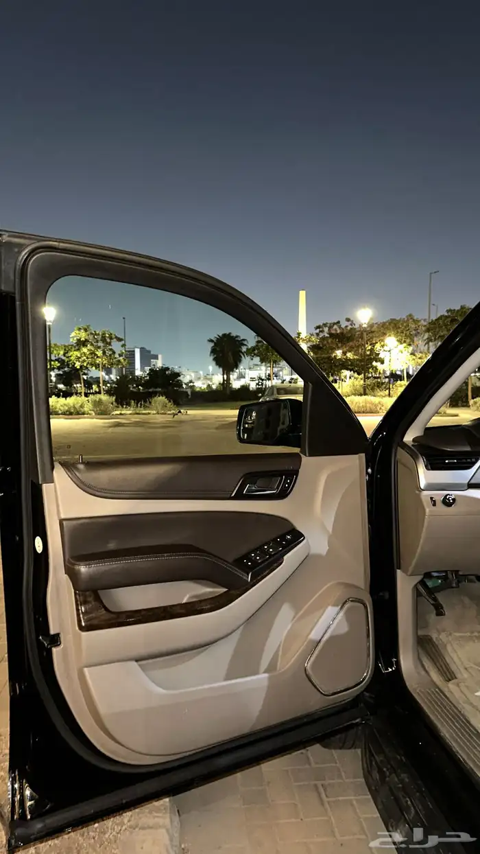 تاهو 2019 أسود بودي وكالة 20