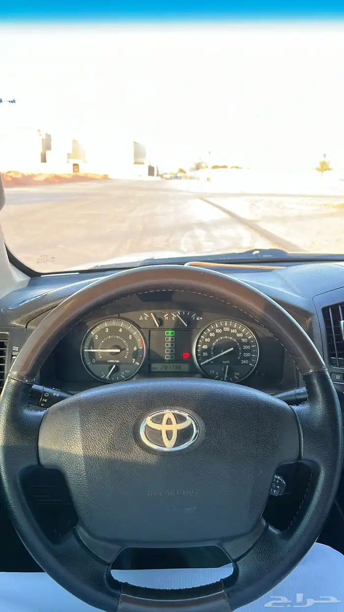 لاندكروزر 2011 للبيع 19