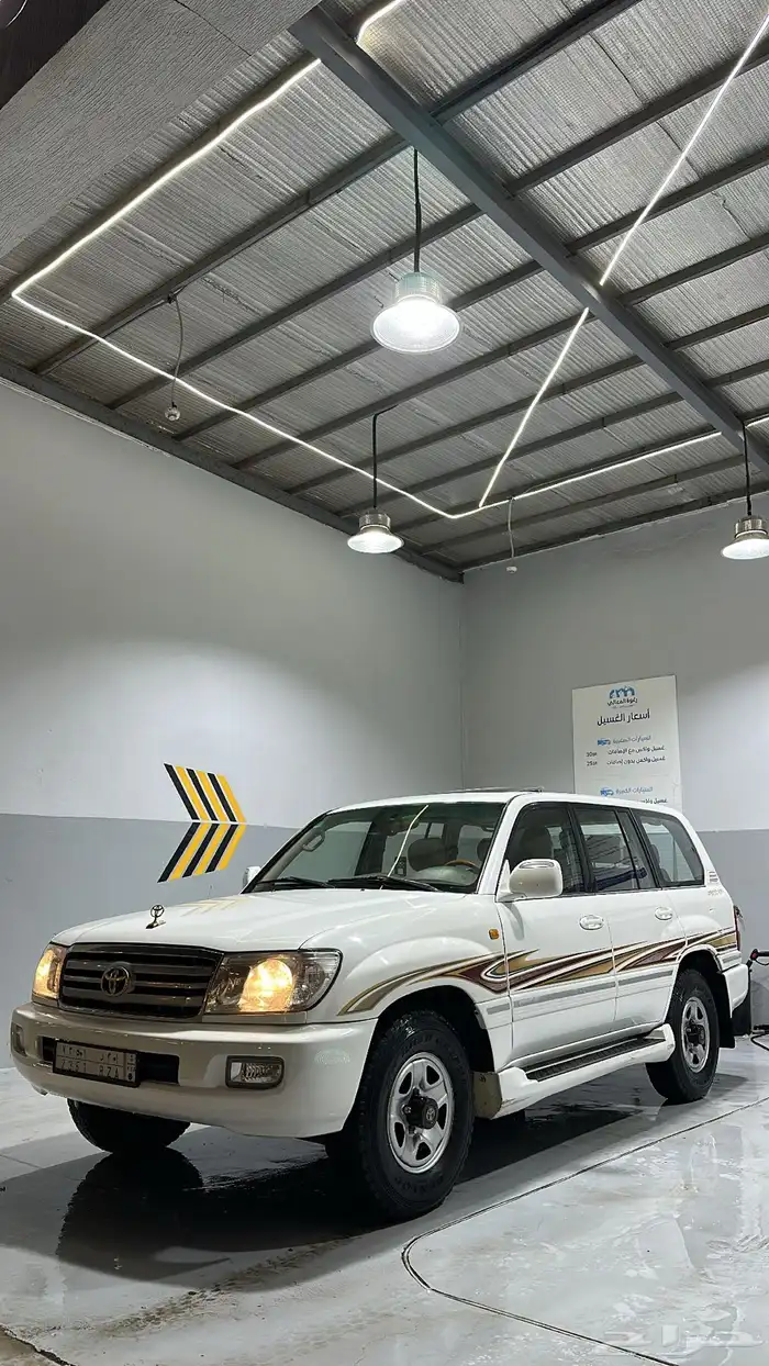 لاندكروزر 2006فل كامل قير عادي نظيف 1