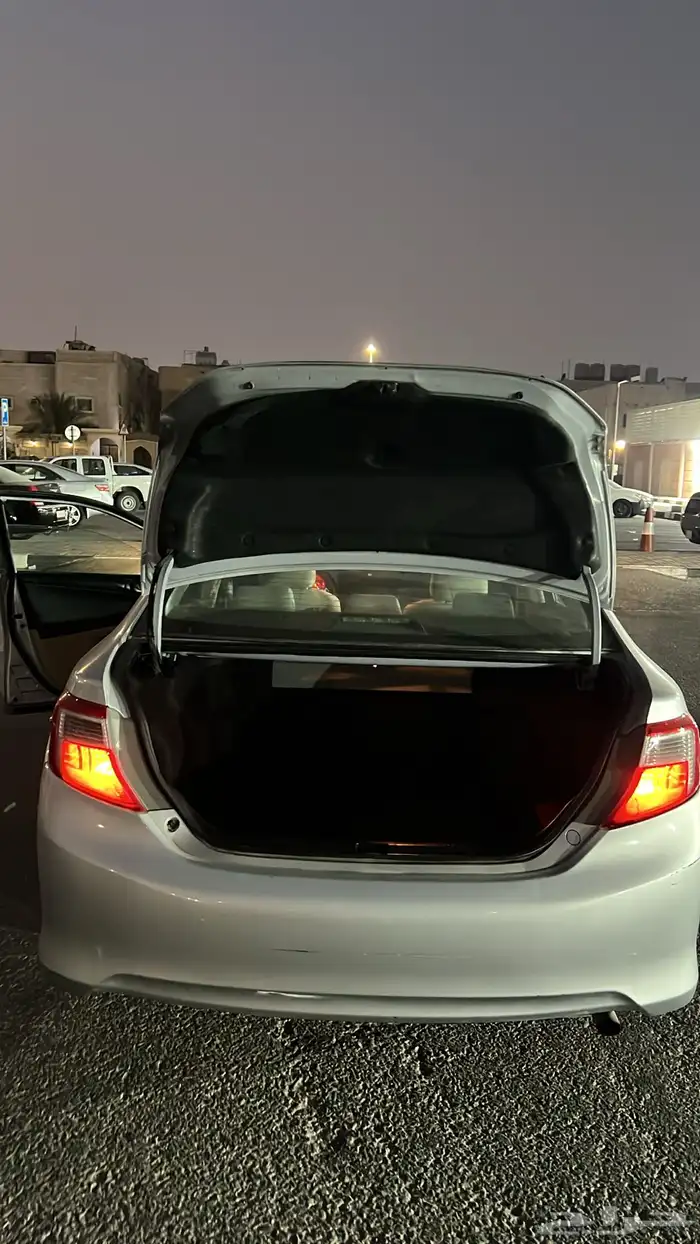 للبيع كامري موديل 2015 GL 10