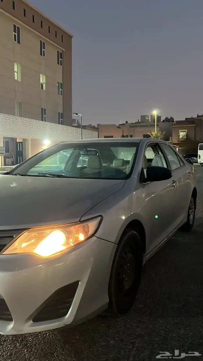 للبيع كامري موديل 2015 GL 6