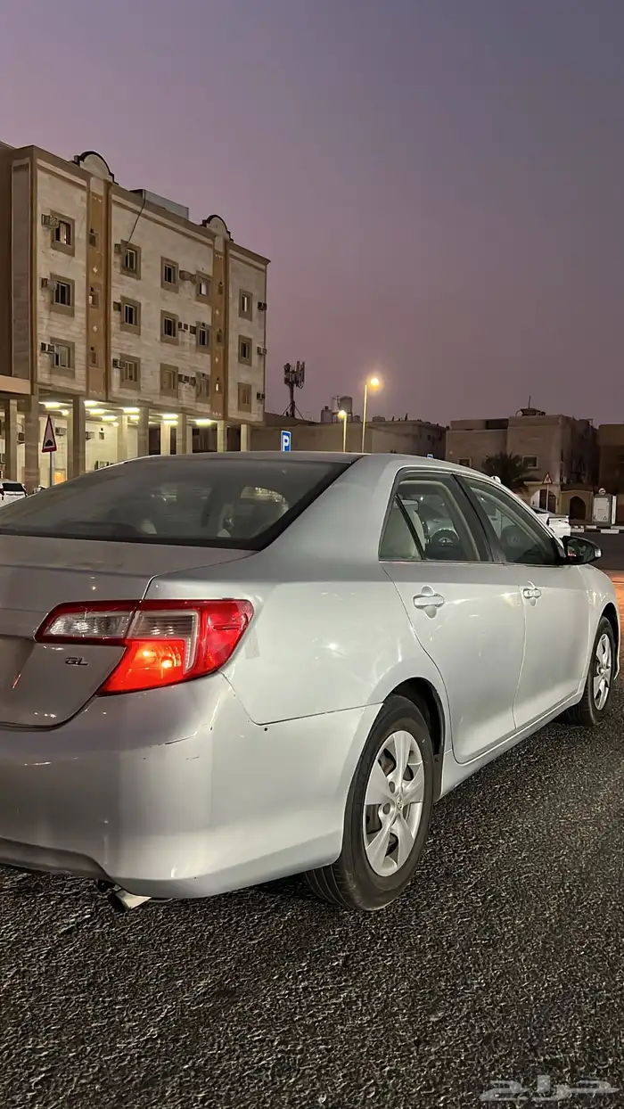 للبيع كامري موديل 2015 GL 5