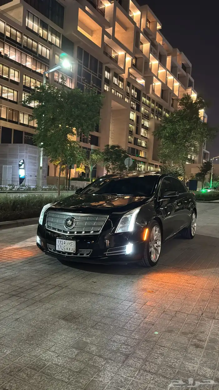 XTS-4 2014 Platinum كاديلاك ( ممشى قليل ) 6