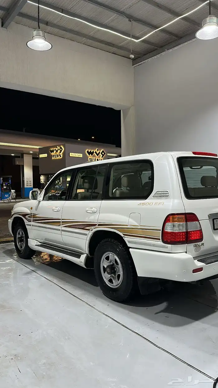 لاندكروزر 2006فل كامل قير عادي نظيف 2