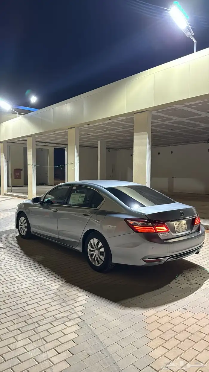 للبيع اكورد 4