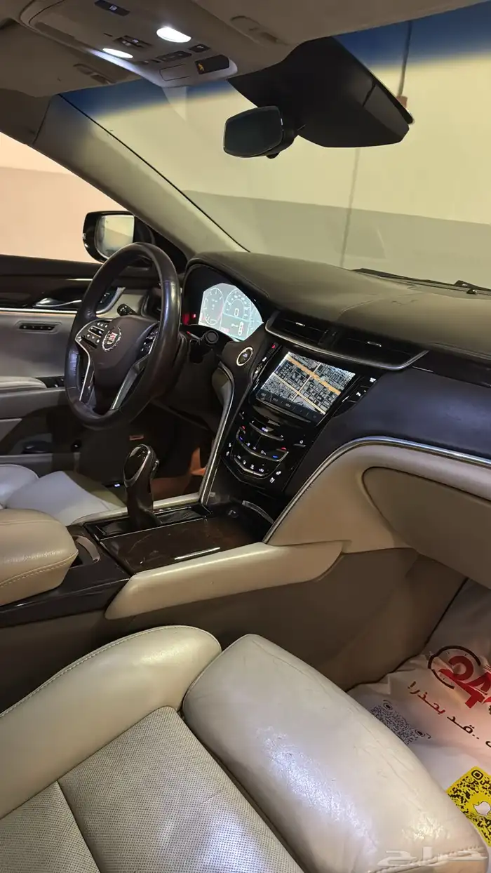 XTS-4 2014 Platinum كاديلاك ( ممشى قليل ) 16