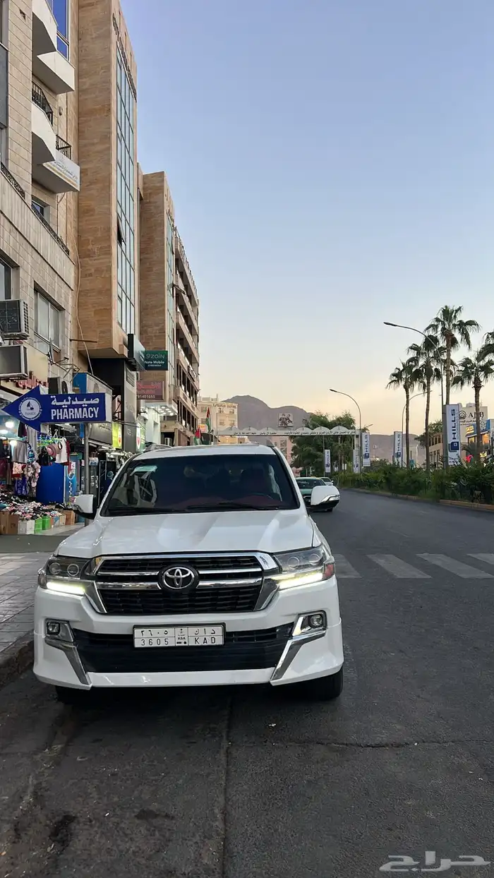 لاندكروزر مرهم 2021 تورنق فل كامل 4