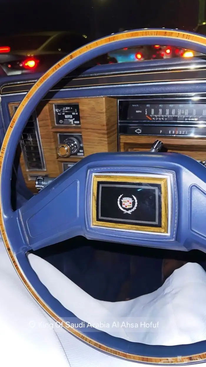 كاديلاك 1984 ( بحالة المصنع وكالة ) 12