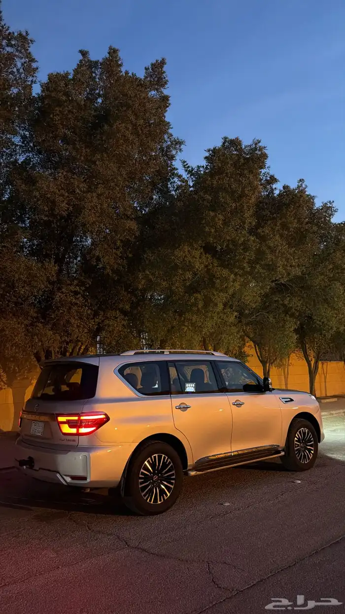 للبيع باترول بلاتينيوم 2023 بدي وكالة الحد 157 3