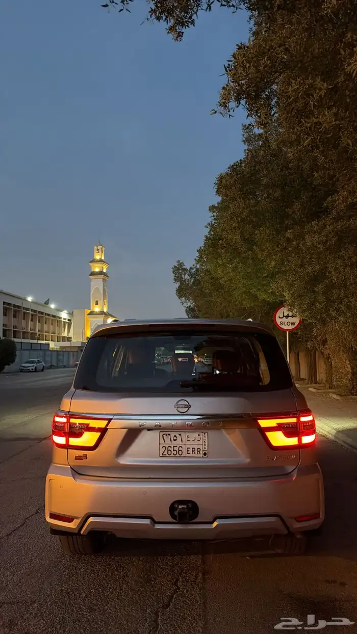 للبيع باترول بلاتينيوم 2023 بدي وكالة الحد 157 5