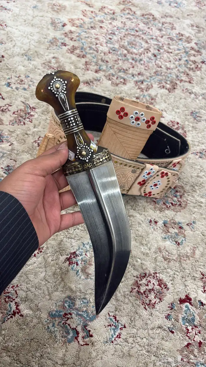 جنابي للبيع 1