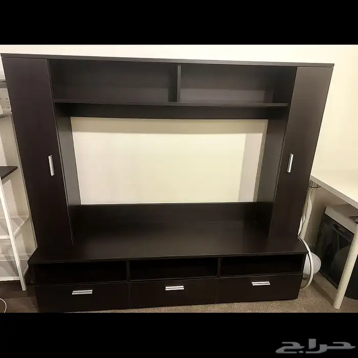 طاولة تلفاز ورفوف قزاز 0