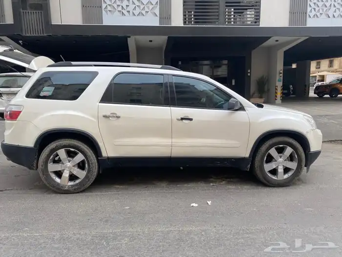 جمس اكاديا 2012 3