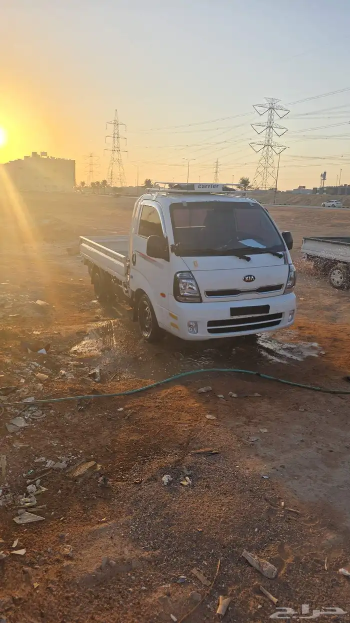 كيا دينا k4000   بنقو   دباب 4
