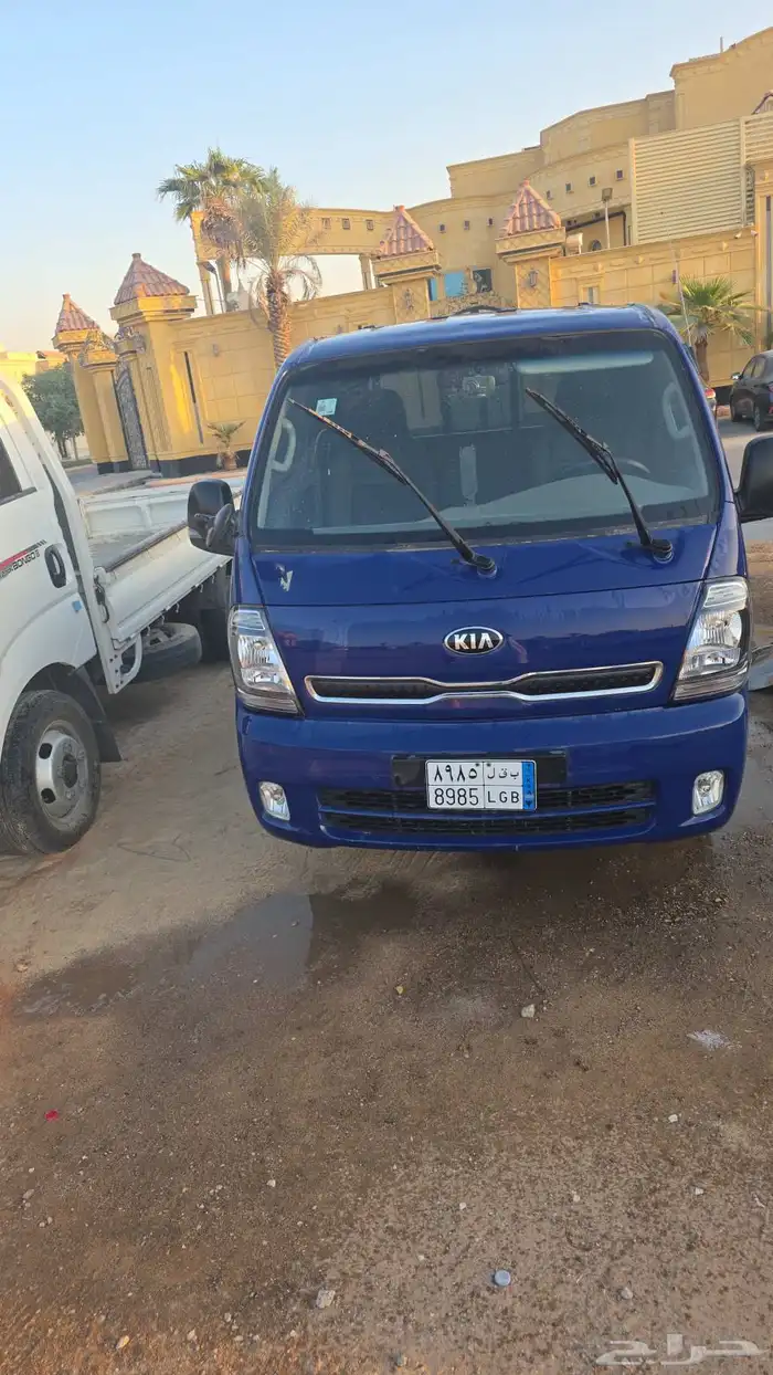 كيا دينا k4000   بنقو   دباب 6