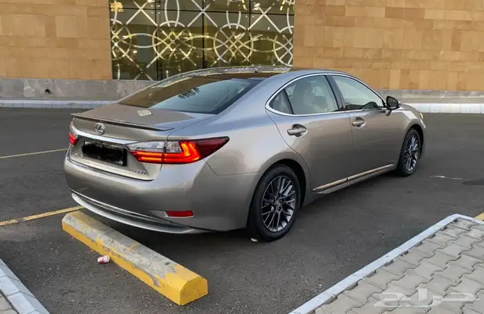 لكزس 2018 ES350 فل كامل 5