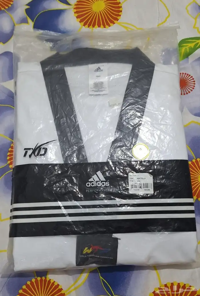 بدلة اديداس تايكوندو فايتر اصلي 100 كوري مقاس 200 5