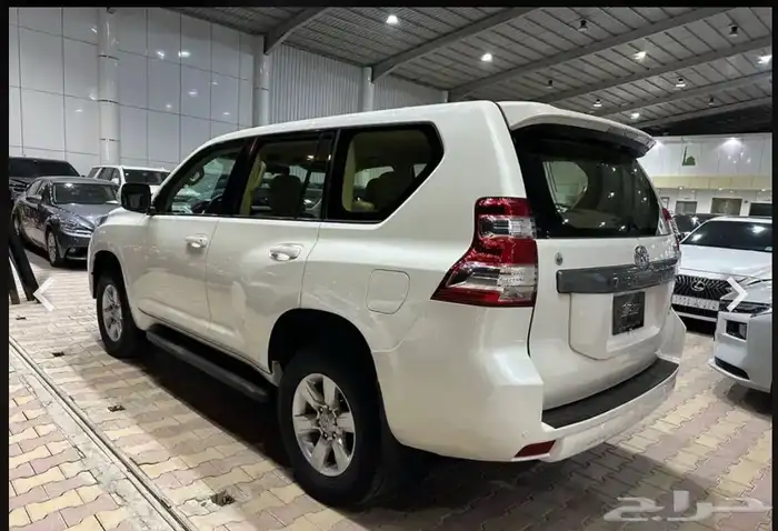 تويوتا برادو موديل 2015 نظيف 4 سلندر 17