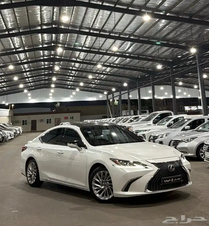 لكزس ES 350 2019 0