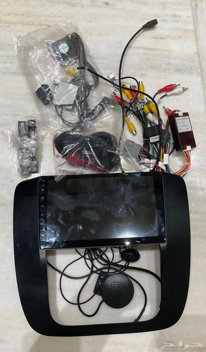 شاشة جمس وتاهو من موديل 2007الى 2014 0