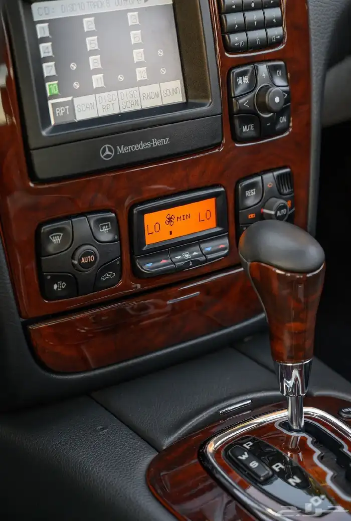 مرسيدس فياقرا حجم 500 لارج مخزنه 37