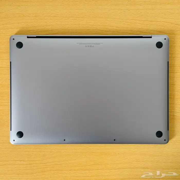 MacBook Pro i9. 16inch 64gb ram 500gb ssd 8gb graphics 8