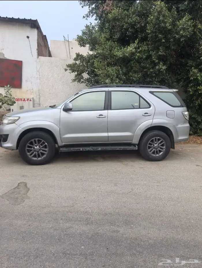 فورتشنر فل كامل 6 سرندل دبل ماشي 500 وعليه 2