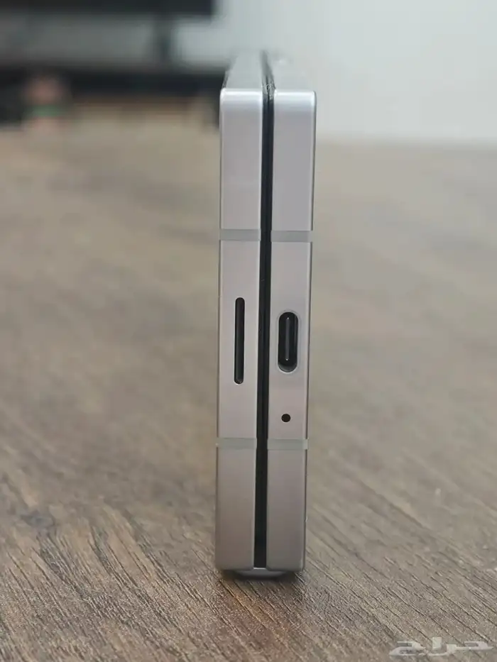 Z Fold 6 شبه جديد ضمان سنتين 12 256 8