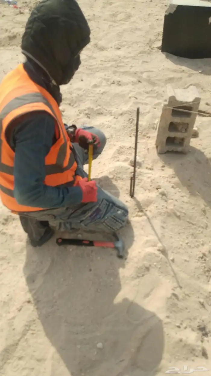 نقوم بتركيب الشبوك الحكوميه وشبوك المزارع وجميع انواع الحداد 1