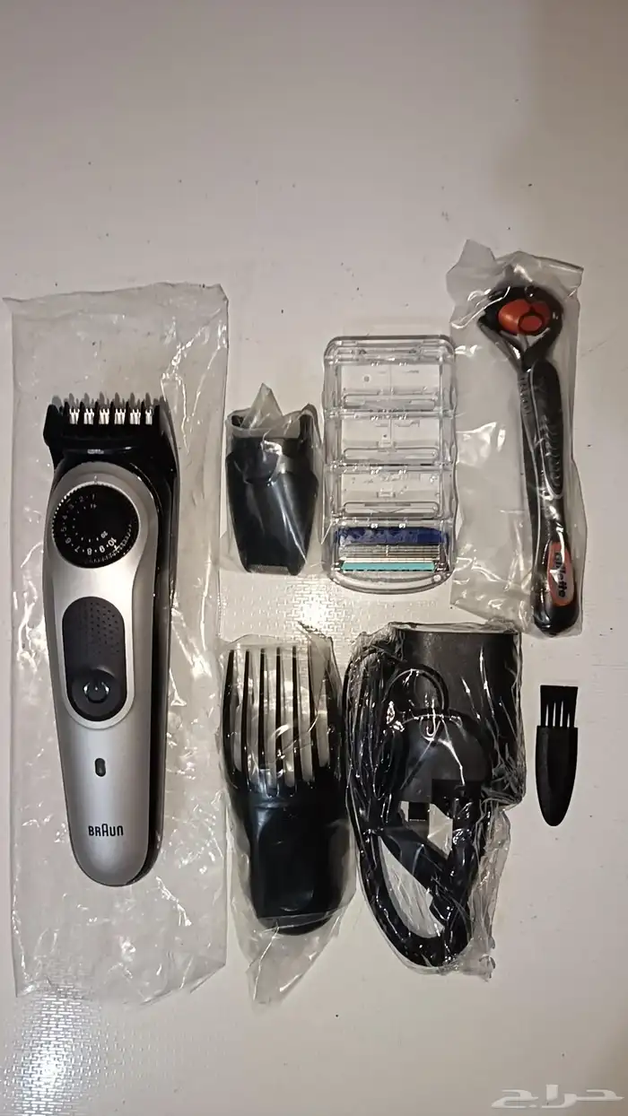ماكينة من براون مع حلاقة جيليت للرجال رقم الموديل BT5265 0
