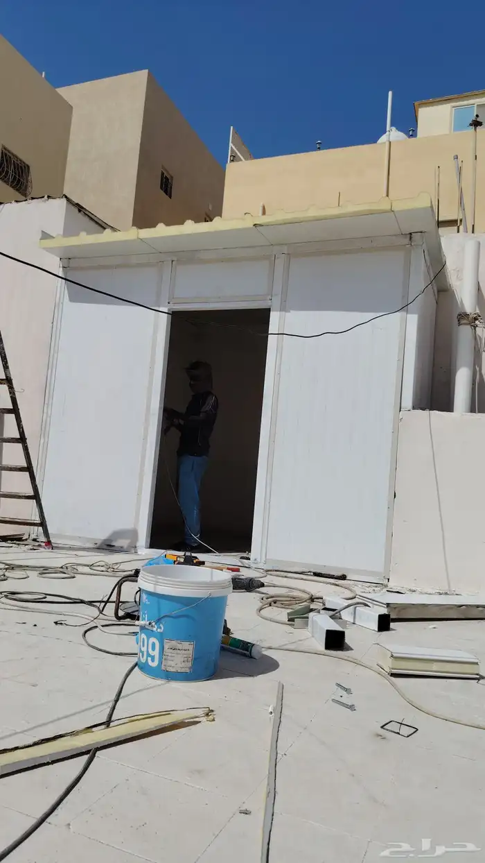 سندويتش بنل تركيب سندويتش بنل بناء ملاحق مجالس جده 1