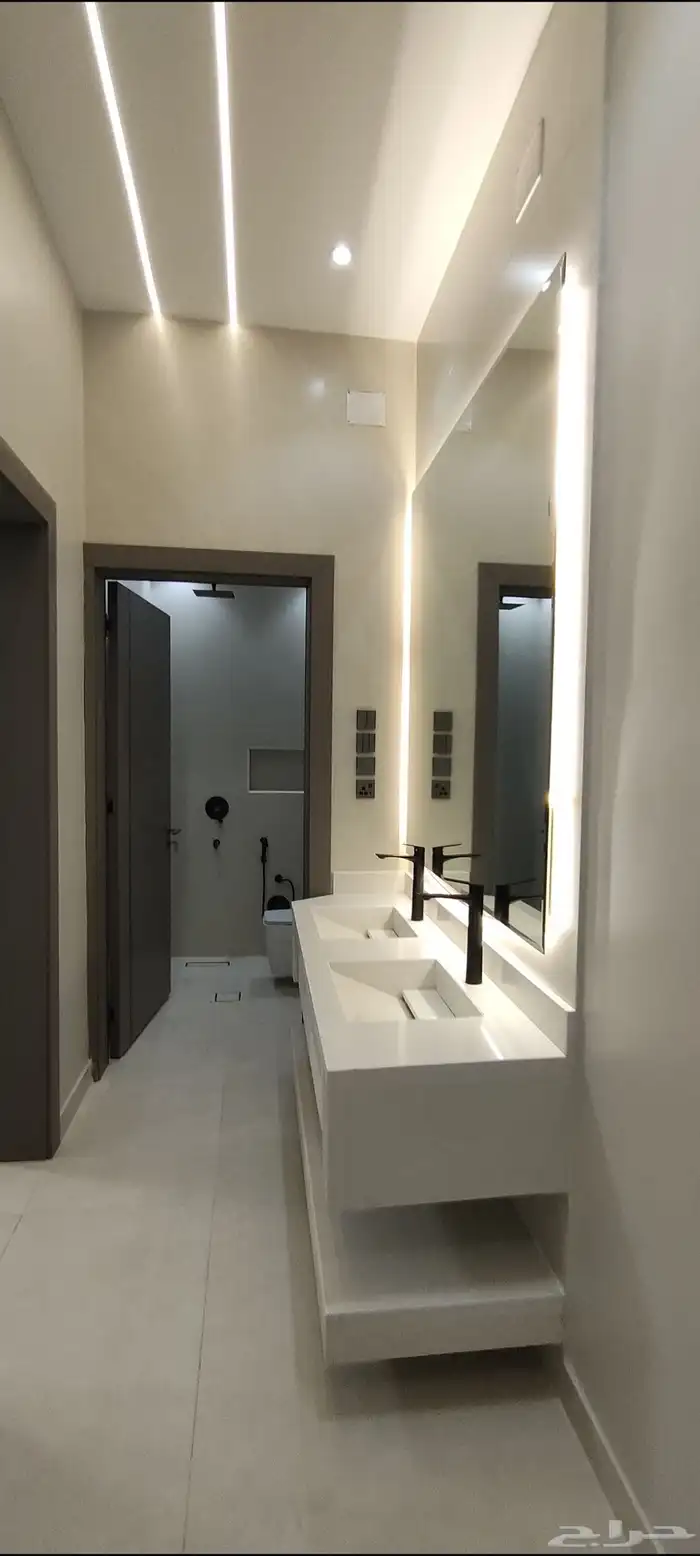 للبيع شقق ارضية وعلويه موقع مميز تشطيبات فاخرة 7