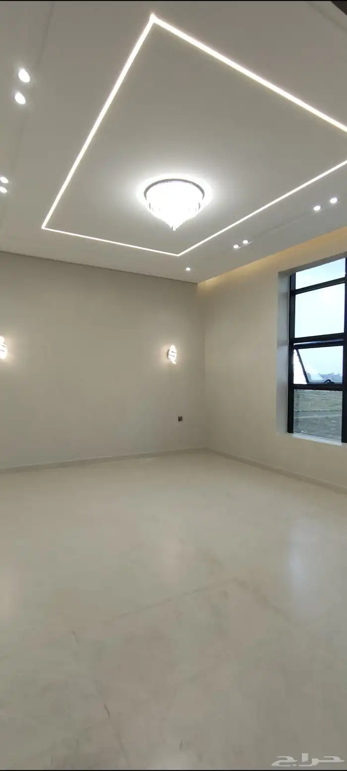 للبيع شقق ارضية وعلويه موقع مميز تشطيبات فاخرة 24