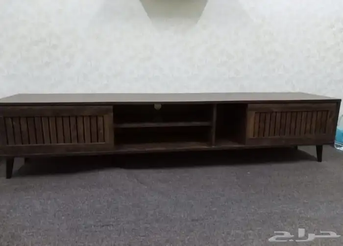 طاولة بلازما حجم كبير جديدة للبيع مستعجل 0