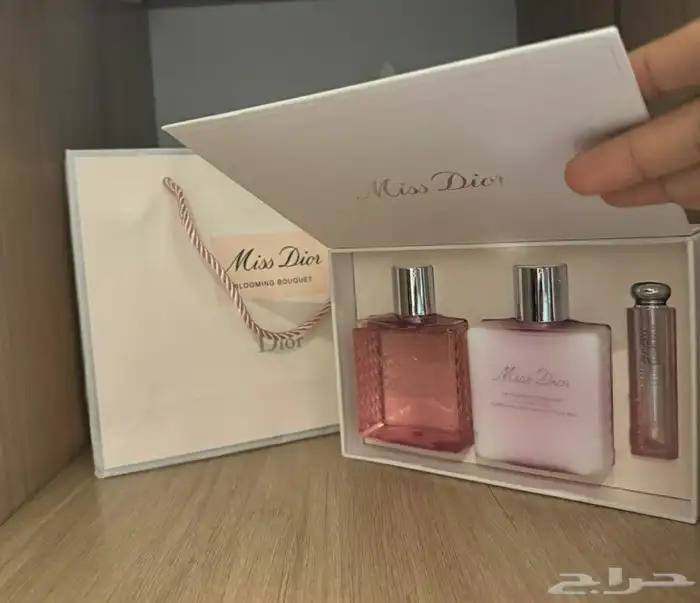 وصل الجديد أطقم من ديور ماستر كواليتي 5